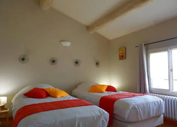 Hébergement de vacances La Buisse - Les 2 *